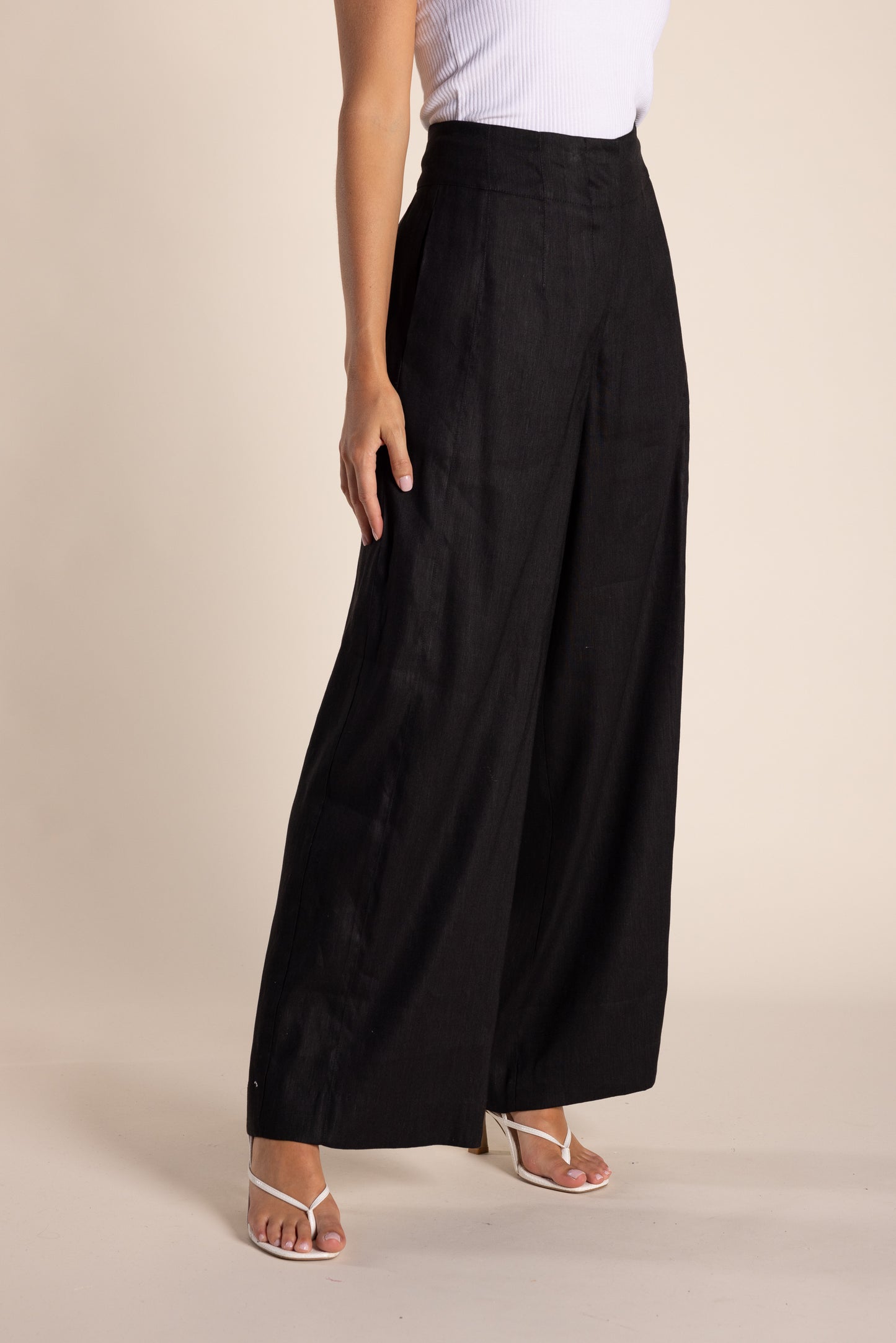 Two T's Linen Wide Leg Pant - Black